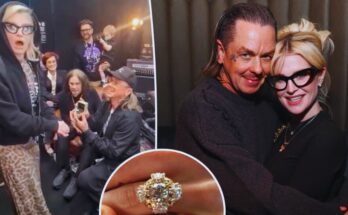 Kelly Osbourne's "Honeybee" Ring: Joan Rivers Tribute